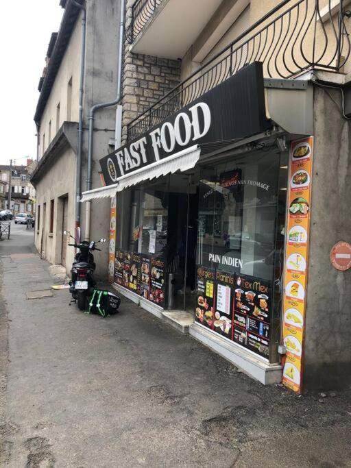 Logement A Brive Avec Terrasse Et Climatisation - Pres De La Gare Et Du Centre-Ville - Wifi Et Stationnement Gratuit Exteriör bild