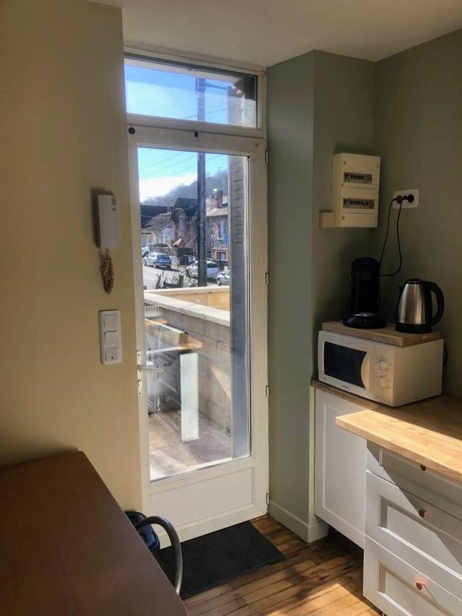Logement A Brive Avec Terrasse Et Climatisation - Pres De La Gare Et Du Centre-Ville - Wifi Et Stationnement Gratuit Exteriör bild